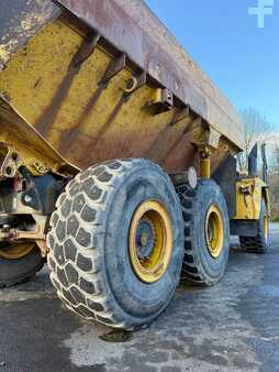 Knickgelenkte Muldenkipper/Dumper 2008 Komatsu HM 300-2 //BJ. 2008/13165/Klima/6X6/ (10)