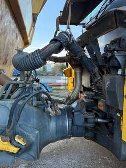 Knickgelenkte Muldenkipper/Dumper 2008 Komatsu HM 300-2 //BJ. 2008/13165/Klima/6X6/ (13)