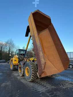 Knickgelenkte Muldenkipper/Dumper 2008 Komatsu HM 300-2 //BJ. 2008/13165/Klima/6X6/ (3)