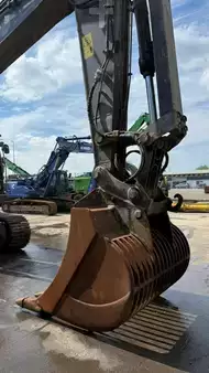 Beltegraver 2018 Volvo EC 380 E NL //BJ- 2018 / 11288H/OQ/Alle Leitungen/ (10)