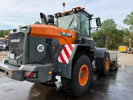 Hjullæsser 2020 Doosan DL 200-7 //BJ. 2021/7460H/ZSA/Hochkippschaufel (5)