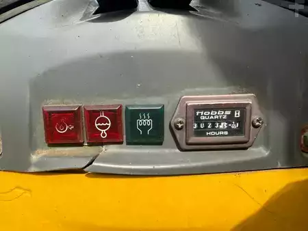 Minibagry 2004 Komatsu PC 09-1 // BJ. 2004 - 3023H (16)