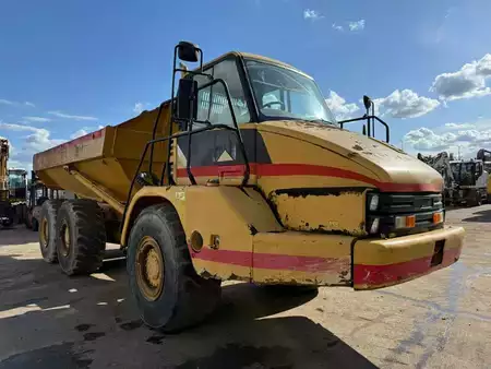 Wywrotki przegubowe 2002 Caterpillar 725 //BJ.  - 2002 - 18292H // 6X6 (9)