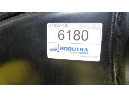 Mobil grävmaskin 2006 Hyster H10.00XM-6 heftruck met stenenklem (19)