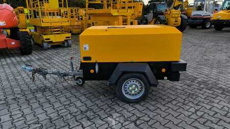 Egyéb 2011 Doosan 7/31 E (2)