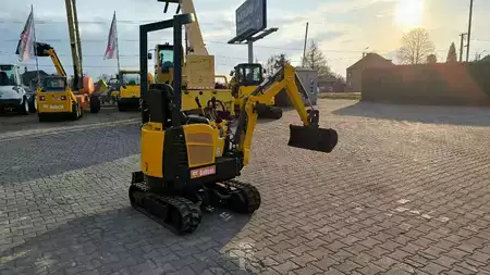 Mini pelle 2018 Bobcat E 08 (15)