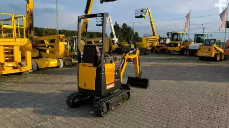 Mini pelle 2018 Bobcat E 08 (5)