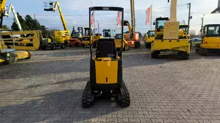 Mini pelle 2018 Bobcat E 08 (6)