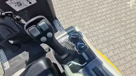 Cargadoras de ruedas 2024 Mecalac MCL 6 (16)