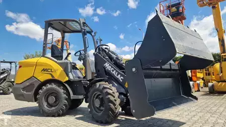 Cargadoras de ruedas 2024 Mecalac MCL 6 (6)