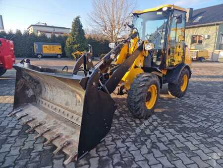 JCB 406 B