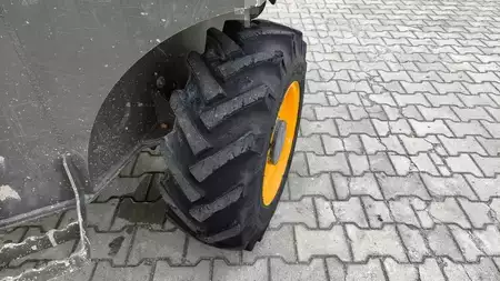Minidampry 2018 Ausa D 250 AH G (17)