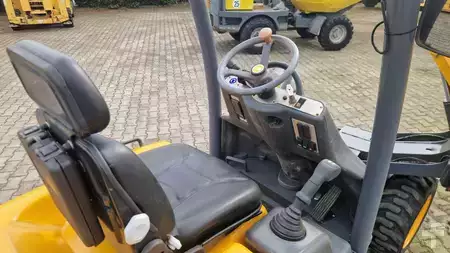 Mini-wywrotki 2018 Ausa D 100 AHG (10)