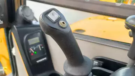 Hydraulic Excavators 2017 Volvo ECR 88 D (17)