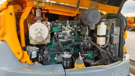 Hydraulic Excavators 2017 Volvo ECR 88 D (20)