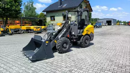 Cargadoras de ruedas 2024 Mecalac MCL 4 (1)
