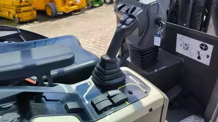 Cargadoras de ruedas 2024 Mecalac MCL 4 (19)
