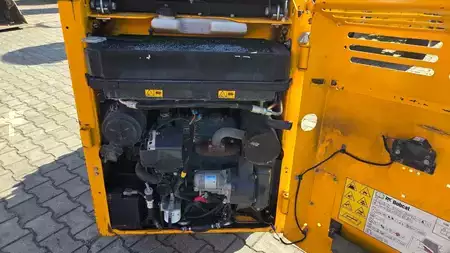 Kompaktní nakladače 2019 Bobcat S 70 (9)