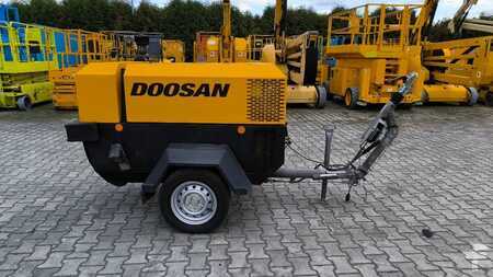 Outro 2016 Doosan 7/41 (3)