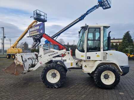 Pyöräkuormaajat 2013 Volvo L 30 B (1)