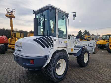 Pyöräkuormaajat 2013 Volvo L 30 B (3)