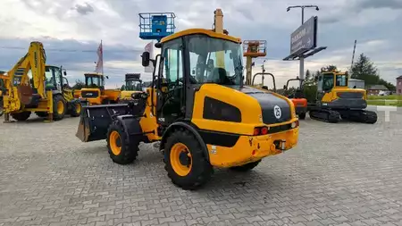 Wielladers 2017 JCB 406 (7)
