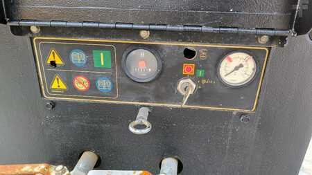 Sonstige 2012 Doosan 7/31 E (8)