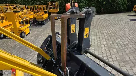 Rigid Backhoe Loader 2019 Komatsu WB 93 R-8 (19)