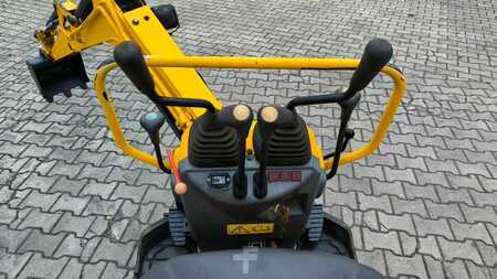 Mini kotrógép 2017 Yanmar SV 08-1 A (12)