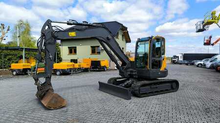 Kettenbagger 2016 Volvo ECR 88 D (1)