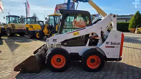 Ładowarki kompaktowe 2018 Bobcat S 530 (1)