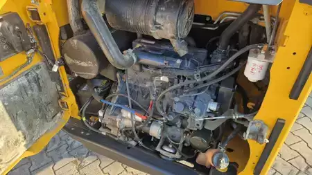 Valet de ferme  2019 Bobcat S 450 (12)