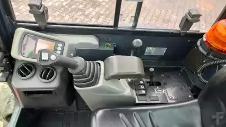 Minibagry 2019 Yanmar Vio 26-6 (11)