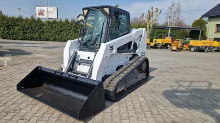 Pale Cingolate 2009 Bobcat T 250 (5)