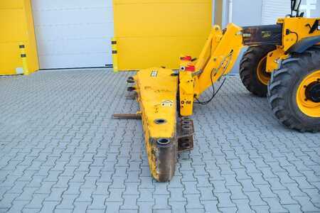 Lánctalpas kotrógép 2012 JCB JS 360 LC arm (8)
