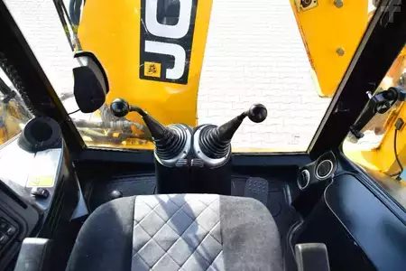 Rigid Backhoe Loader 2019 JCB 3 CX SM Turbo (16)