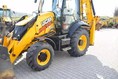 Rigid Backhoe Loader 2019 JCB 3 CX SM Turbo (3)