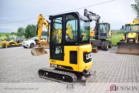 Mini-koparki 2018 JCB 19 C-1 JCB 8020 CTS JCB 18Z-1 CAT 301.7 (6)