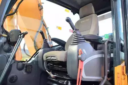 Korečková rýpadla 2014 Hyundai Robex 140 LC-9 A  Hyundai R140 Hyundai HX140 LC (12)