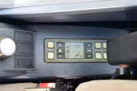 Korečková rýpadla 2014 Hyundai Robex 140 LC-9 A  Hyundai R140 Hyundai HX140 LC (19)