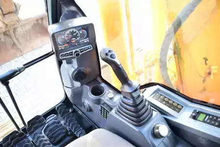 Korečková rýpadla 2014 Hyundai Robex 140 LC-9 A  Hyundai R140 Hyundai HX140 LC (20)