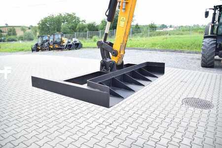 Minibagry 2020 JCB 8026 CTS JCB 8030 CAT 302.7 Takeuchi TB228 Kubota (7)