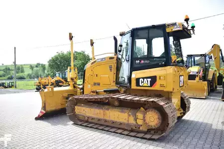 Ostatní 2015 Caterpillar D 5 K 2 LGP  CAT D6 CAT D5 (11)