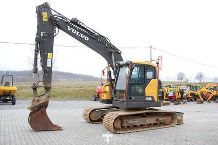 Kettenbagger 2019 Volvo ECR 145 EL dozer blade (1)