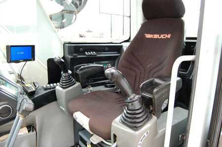 Lánctalpas kotrógép 2017 Takeuchi TB2150R (19)