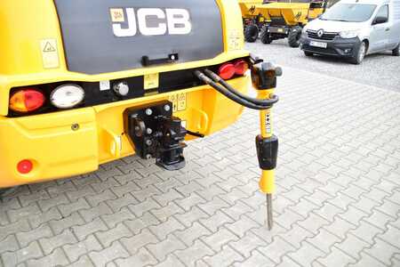 JCB 406 Toolmaster + Hammer