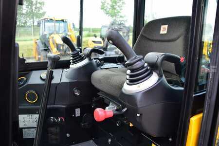 Mini Escavatori 2023 JCB 19 C-1  JCB 18Z-1 JCB 16C-1 Caterpillar 301.6 (15)