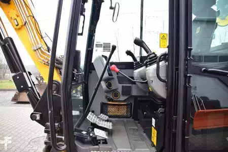 Korečková rýpadla 2022 JCB JCB 86C-2 T.A.B. JCB 85Z-1 Takeuchi TB290 (16)