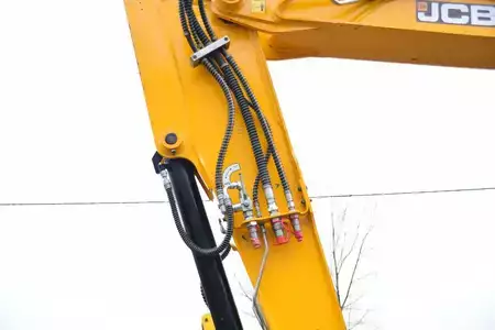 Korečková rýpadla 2022 JCB JCB 86C-2 T.A.B. JCB 85Z-1 Takeuchi TB290 (7)