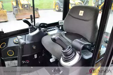 Minibagry 2022 JCB 19C-1 GRAVEMASTER JCB 8020 Kubota KX019 (18)